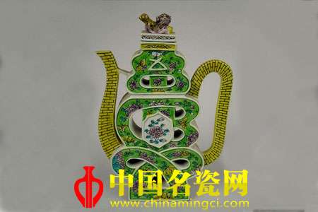字劃壺