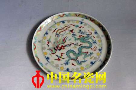 憲宗倡導(dǎo)斗彩瓷