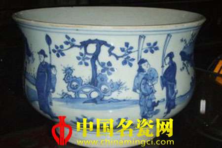 崇禎年間青花瓷紋飾與款識