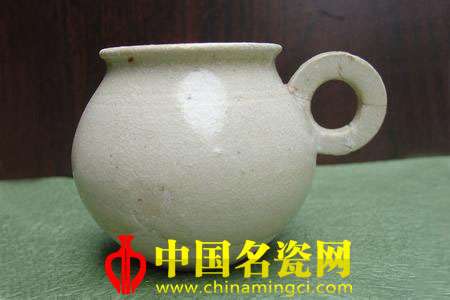 鞏縣窯瓷器的簡介