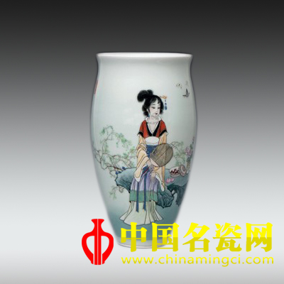 戴榮華 相思如豆 粉彩人物瓷瓶