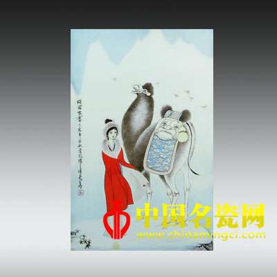 粉彩“昭君出塞”瓷板紅木插屏