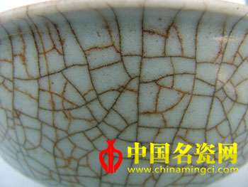 宋哥窯瓷器中的金絲鐵線