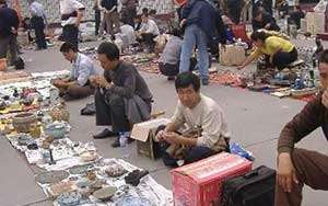 古玩市場“買假不退是行規(guī)”