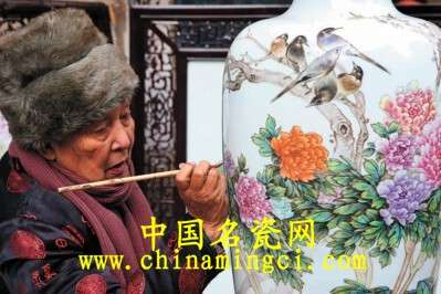 “明星”陶瓷藝術(shù)家張景壽的珠山情結(jié)