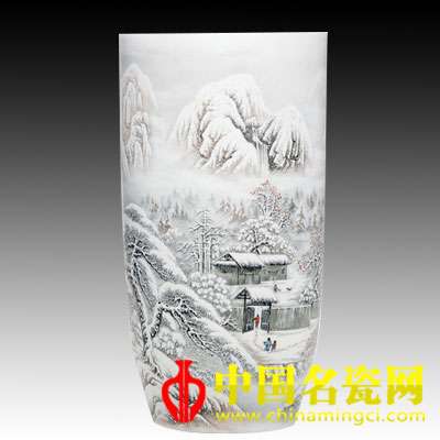 袁世文 粉彩雪景圖筒瓶