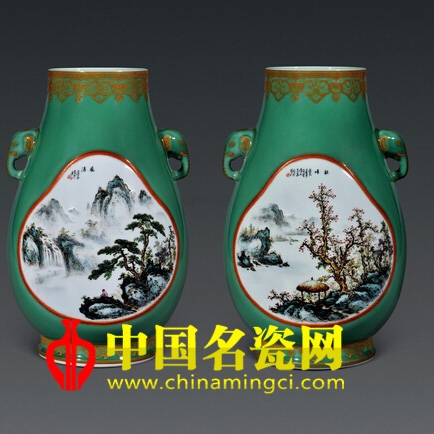  江葆華 秋情?粉彩雙面開光象耳瓶