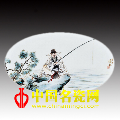 俞瑞林 江邊獨(dú)釣?粉彩瓷板