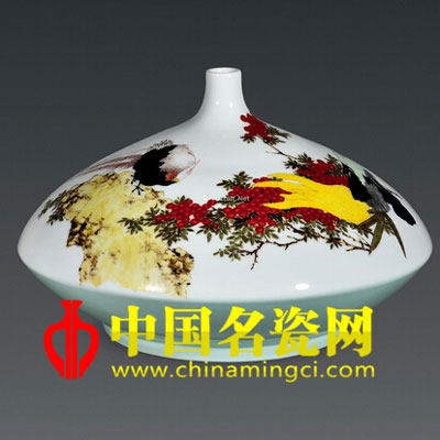 鄒達懷 粉彩“幸福長壽”瓶