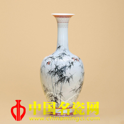 鄒達(dá)懷 粉彩天竹梅麻雀瓷瓶