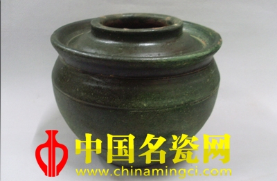 雙唇罐