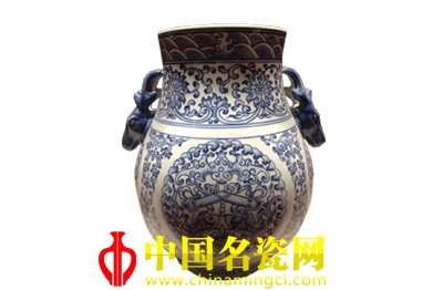 景德鎮(zhèn)青花瓷：至簡至美　耐人尋味