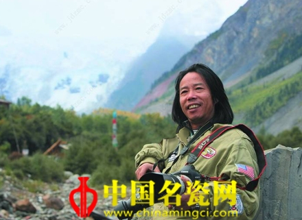 婉約沁彩器，清雅成詩(shī)畫——況冬茍