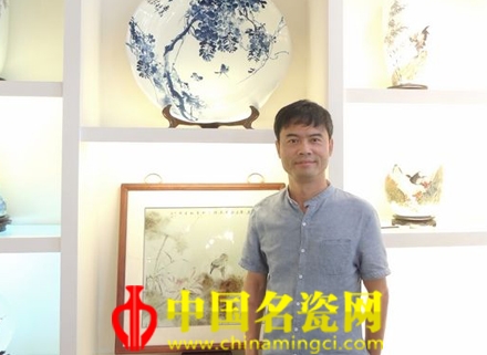 妙筆傳神意縱橫——江和先
