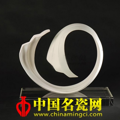 張婧婧 弧之系列19 