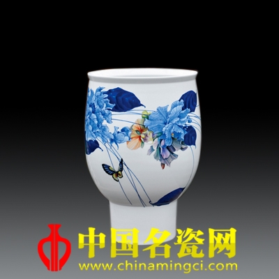 張學文 青花斗彩瓷瓶 