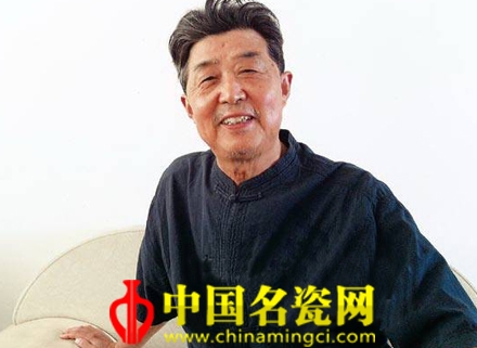 古拙生逸 雅俗共賞—方復(fù)古彩藝術(shù)