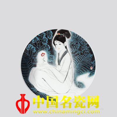 李進(jìn) 仕女·釉上彩瓷盤(pán)