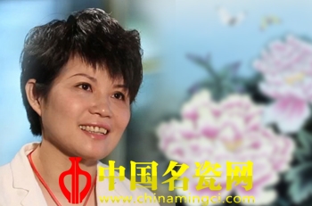 黃萍：萍心柔情、淡雅清新