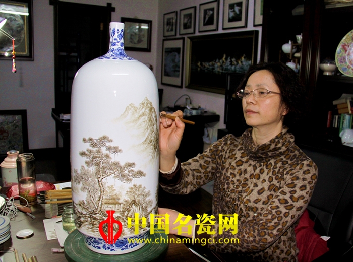 林紅:縱情山水間