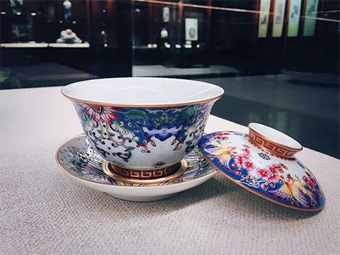 品收藏之風華，賞瓷器之華美