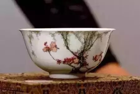 瓷器鑒賞 | 件件過(guò)億！