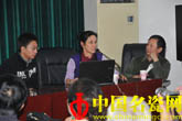 美國藝術(shù)家戴安娜出席河北省民俗攝影座談會(huì)