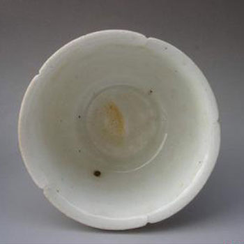 泉州窯海棠茶盞