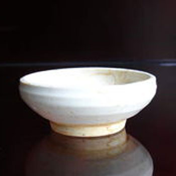 光澤窯青釉油燈