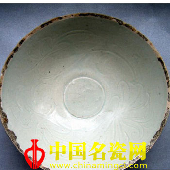 建寧窯芒口銀邊劃花碗