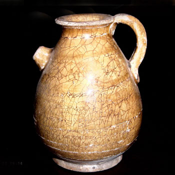 衡南窯青釉紋片執(zhí)壺