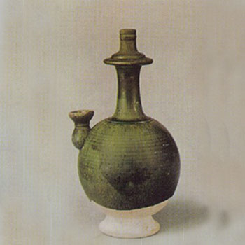鄂城窯直頸執(zhí)壺