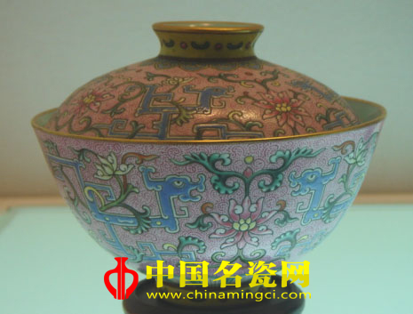  夔龍紋 中國名瓷網(wǎng)