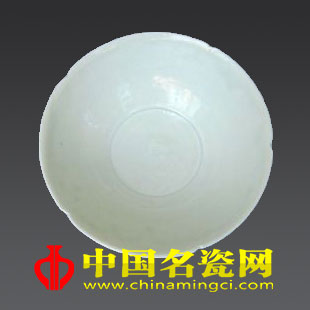邢窯白瓷葵口碗